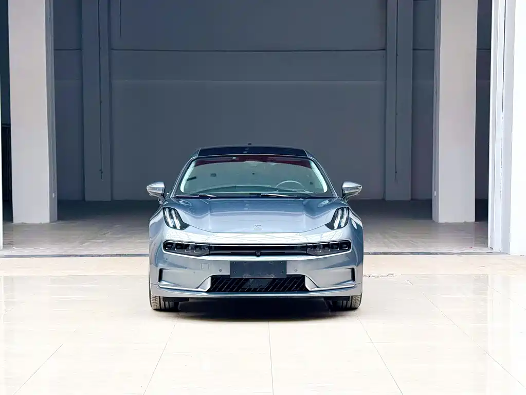 Zeekr 001 — фото 2