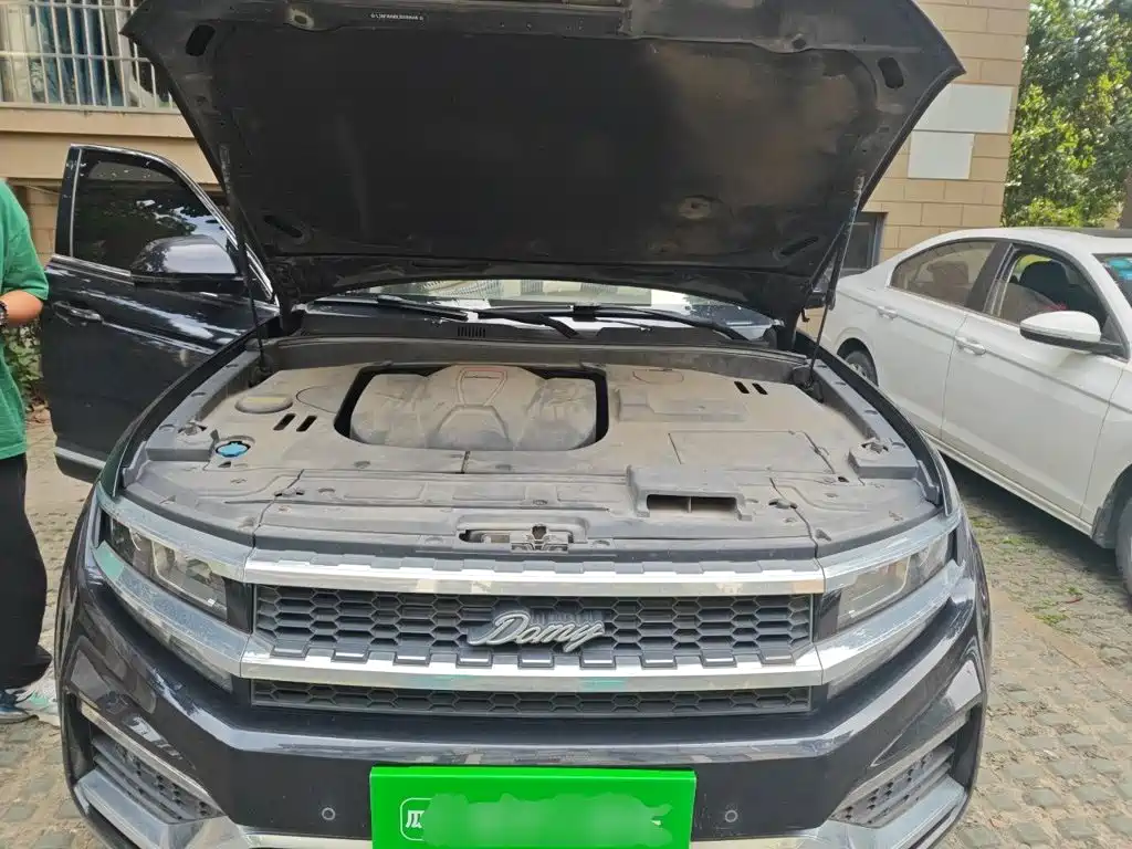 Zotye X7 — фото 11