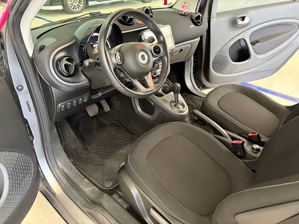 smart Smart Fortwo — фото 7