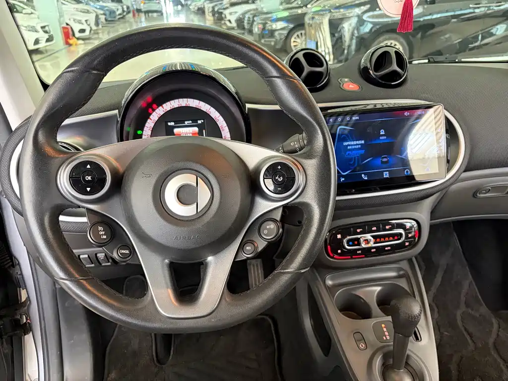 smart Smart Fortwo — фото 8