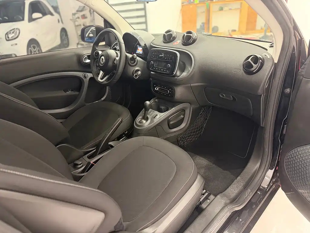 smart Smart Fortwo — фото 6