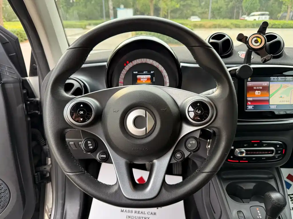 smart Smart Fortwo — фото 8