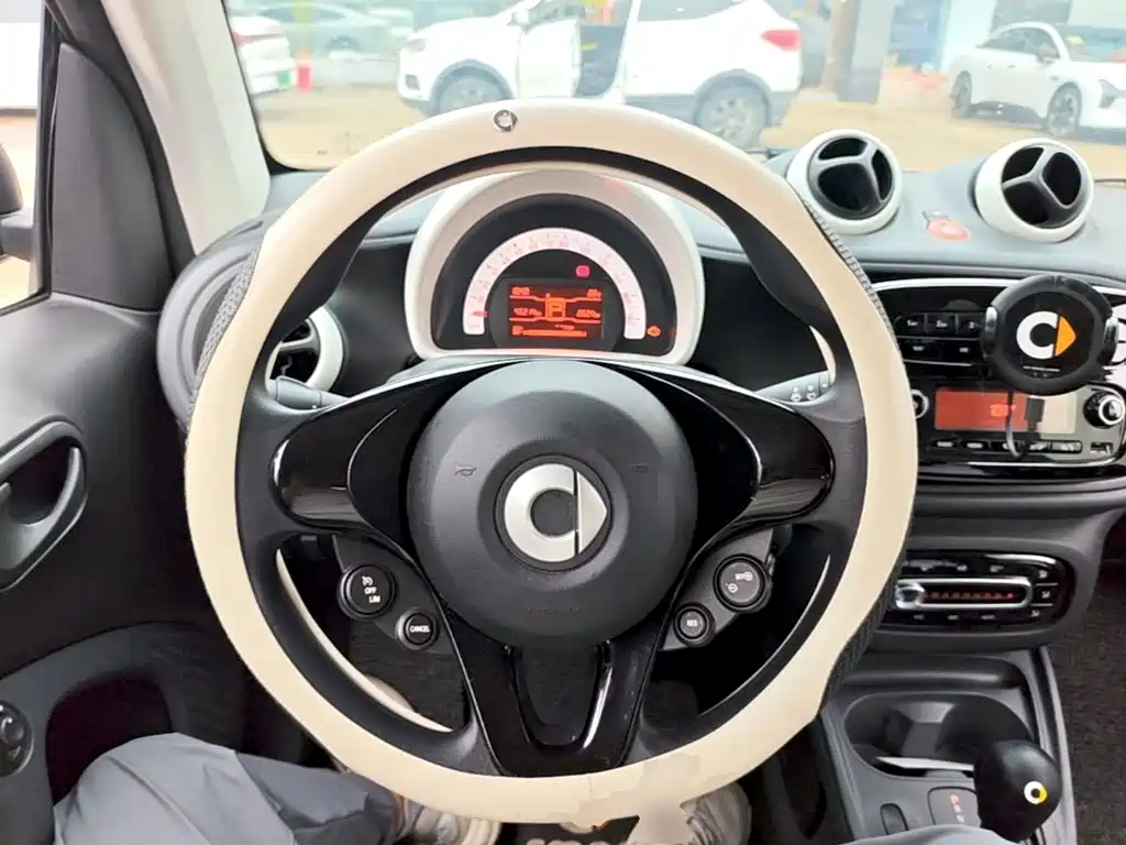 smart Smart Fortwo — фото 11