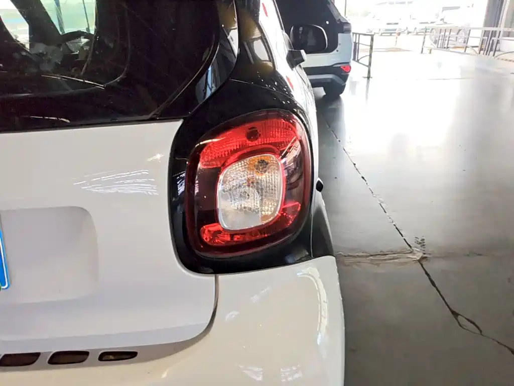 smart Smart Fortwo — фото 8
