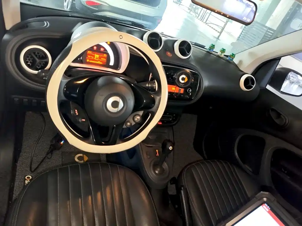smart Smart Fortwo — фото 10