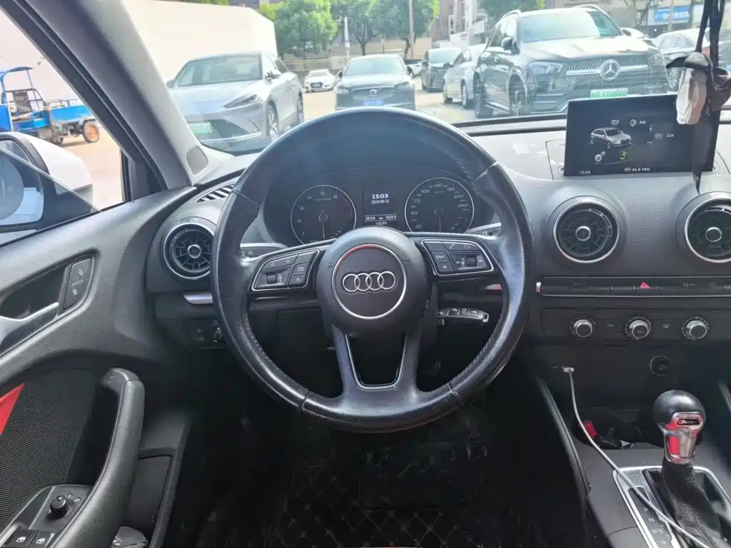 Audi A3 — фото 3
