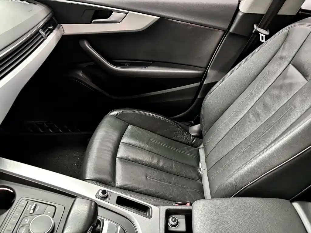 Audi A5 (Import) — фото 7