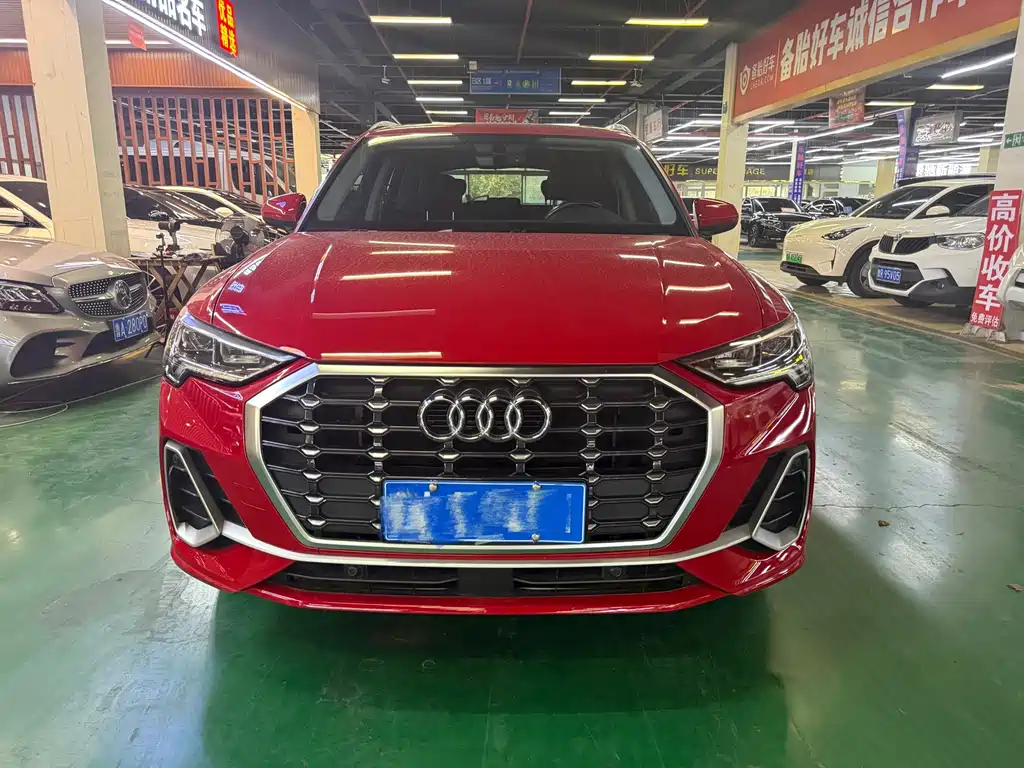 Audi Q3 — фото 2