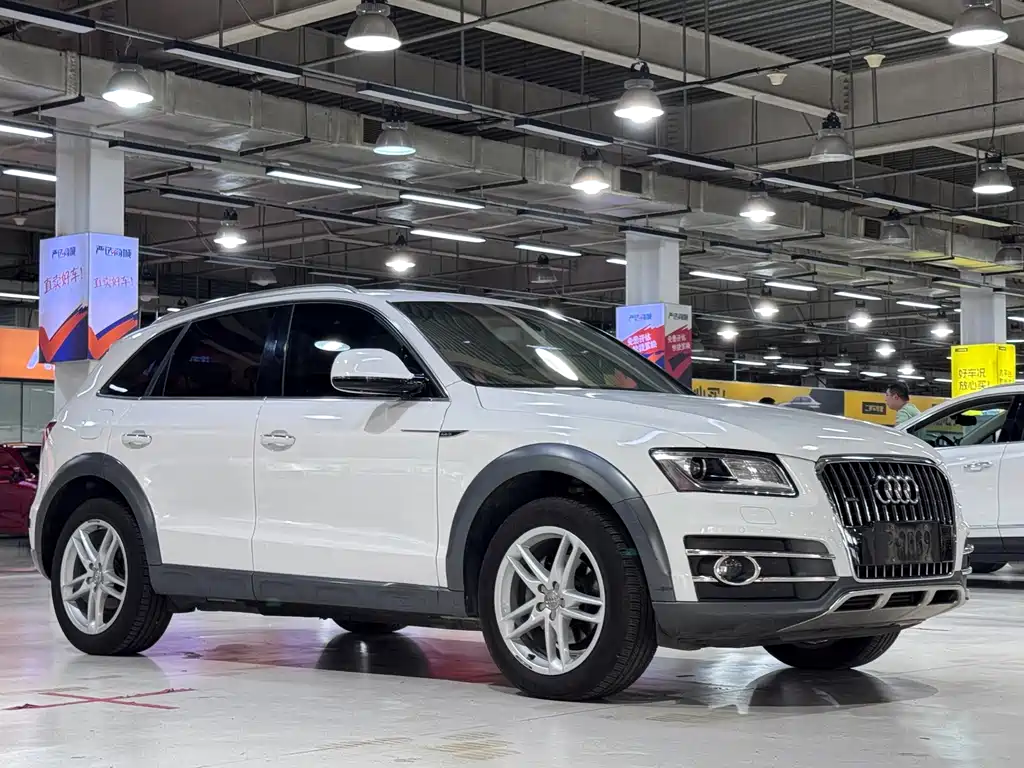 Audi Q5 — фото 3