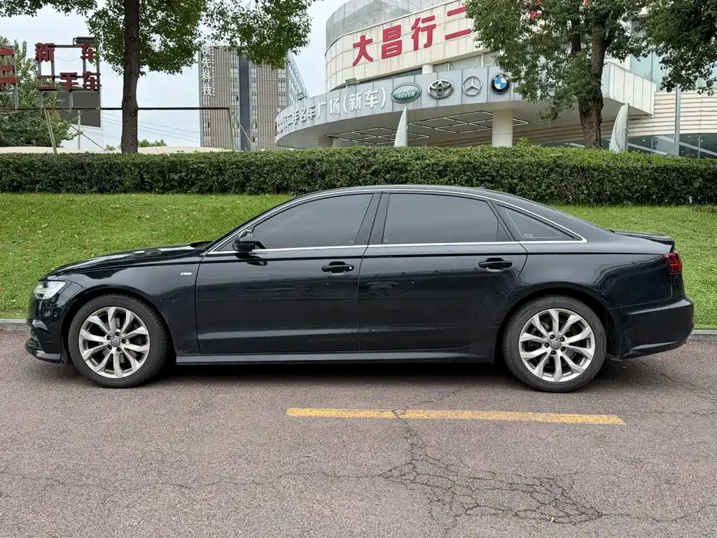 Audi A6L — фото 3