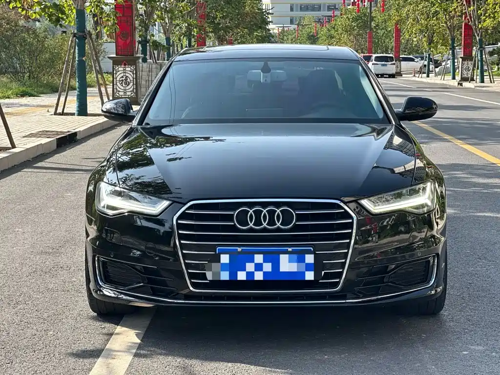 Audi A6L — фото 2