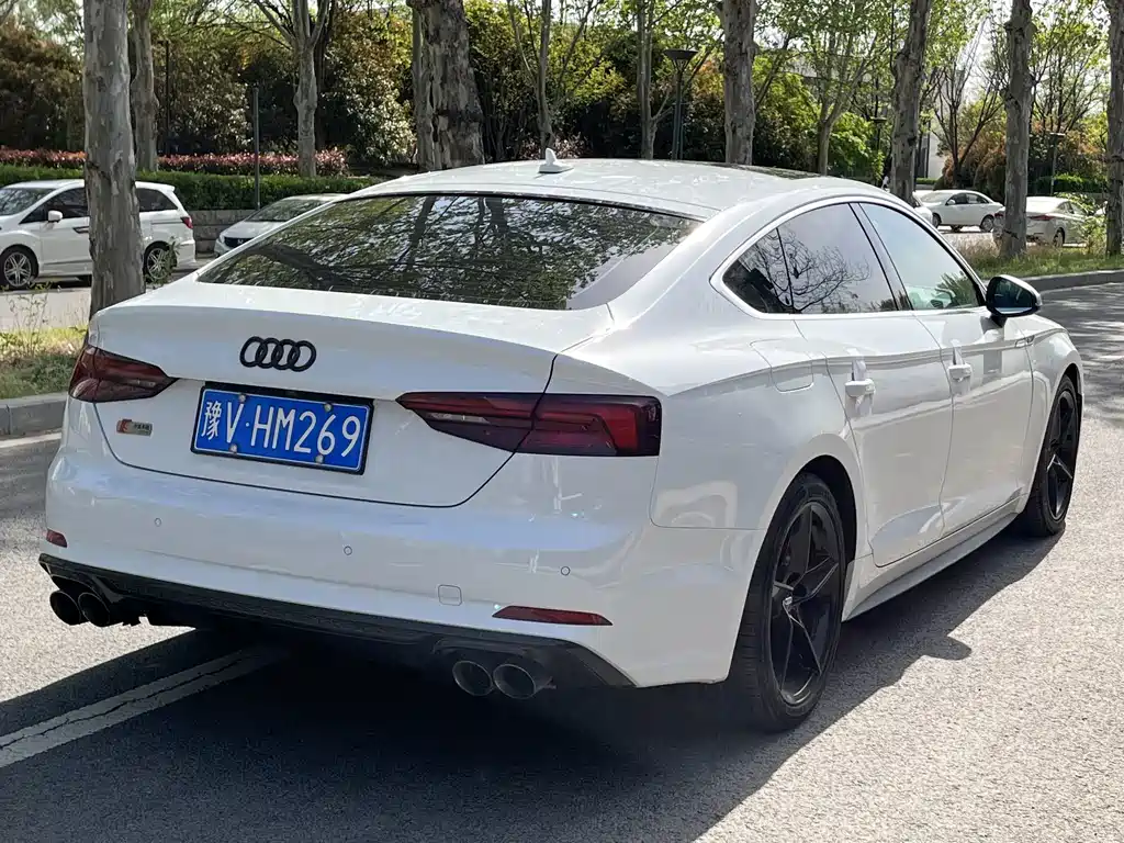 Audi A5 (Import) — фото 7