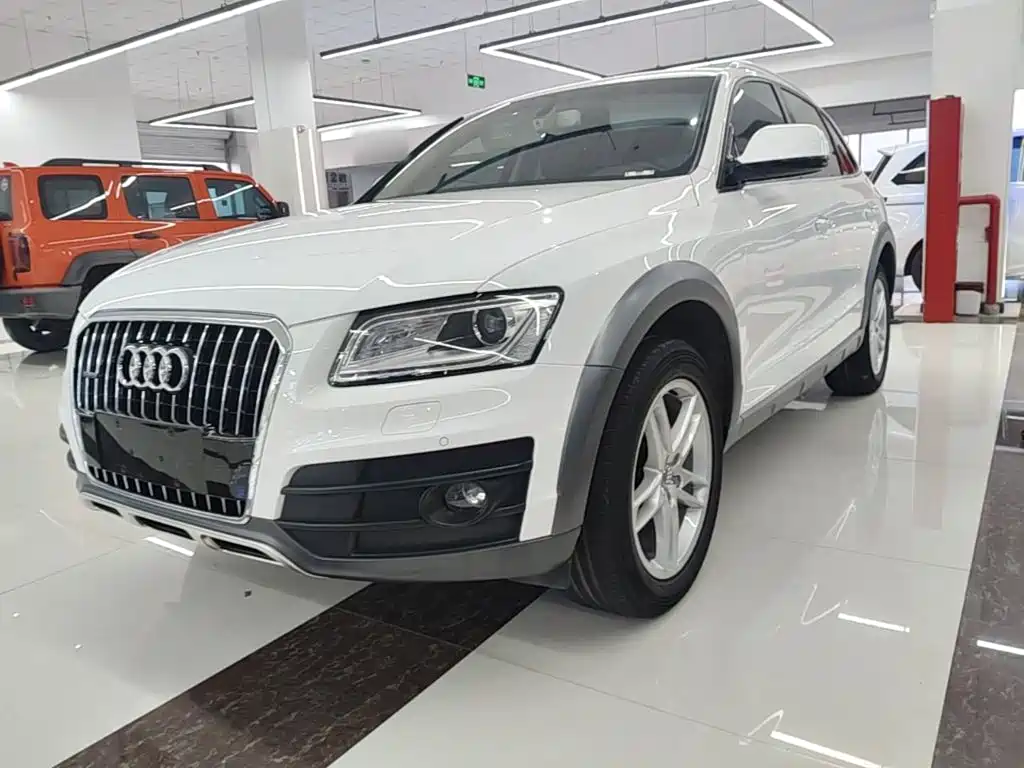 Audi Q5 — фото 2