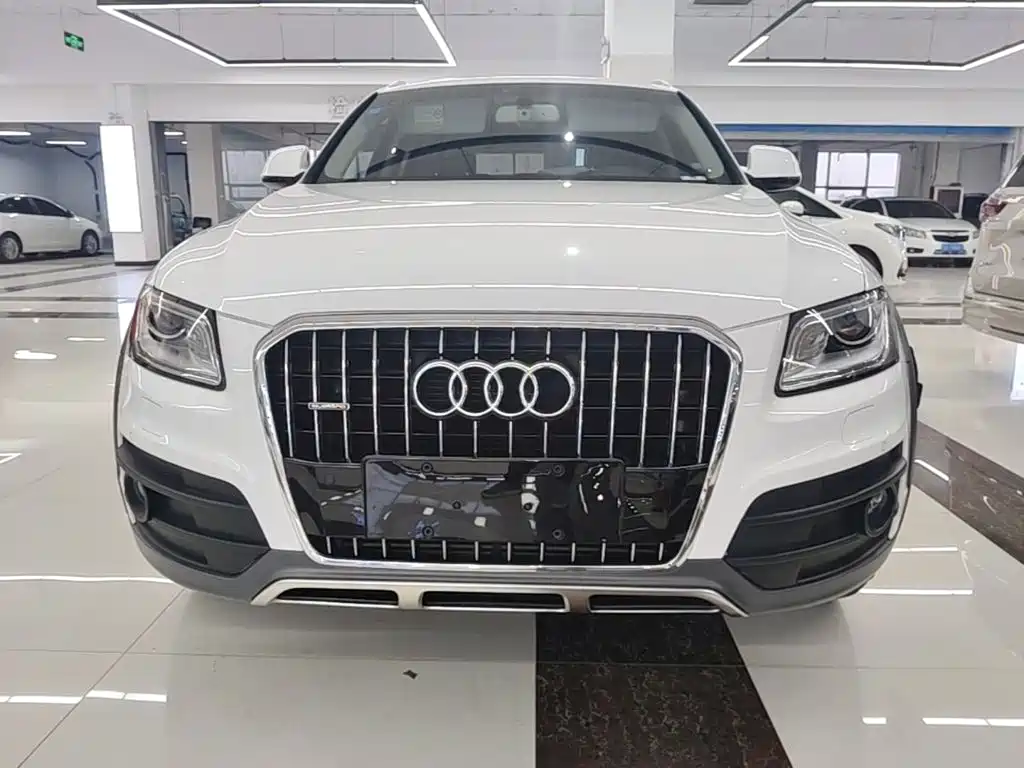Audi Q5 — фото 3