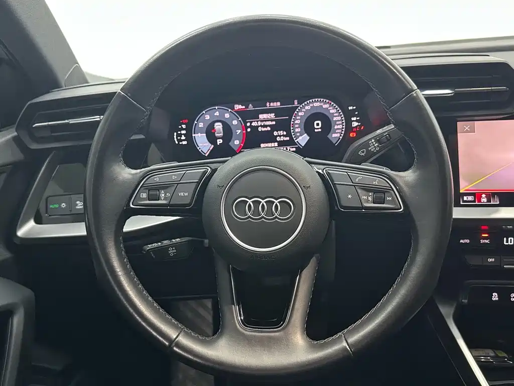 Audi A3 — фото 11
