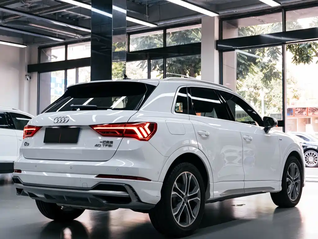 Audi Q3 — фото 3