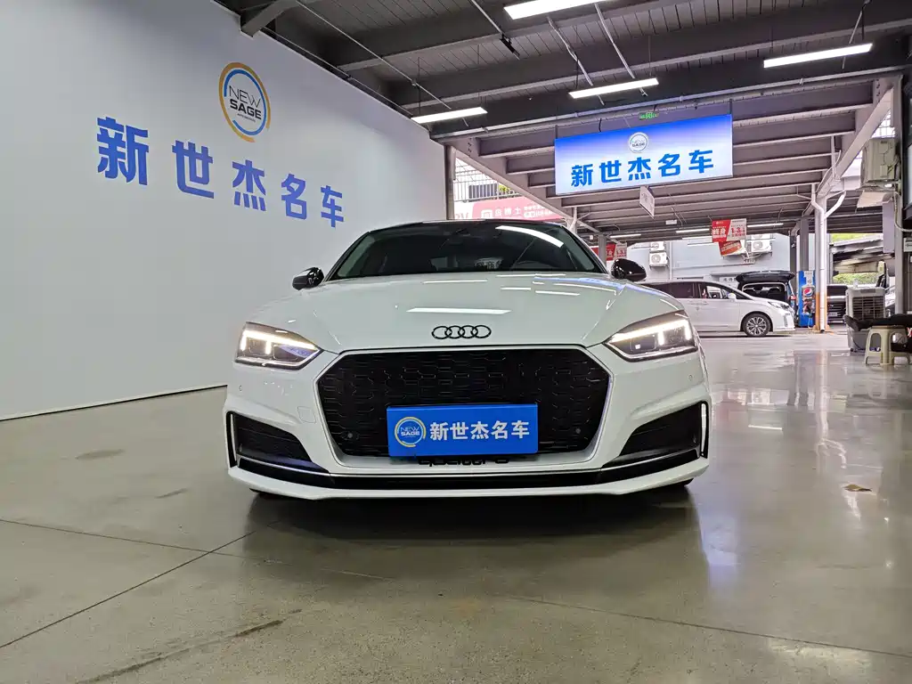 Audi A5 (Import) — фото 2