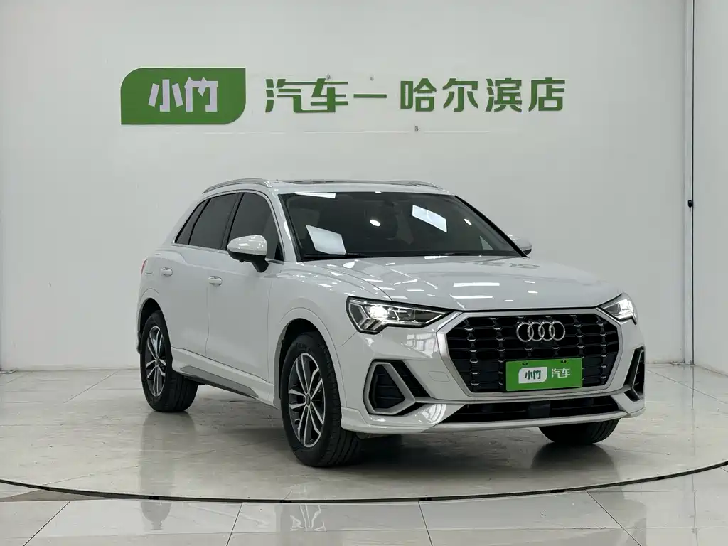 Audi Q3 — фото 3