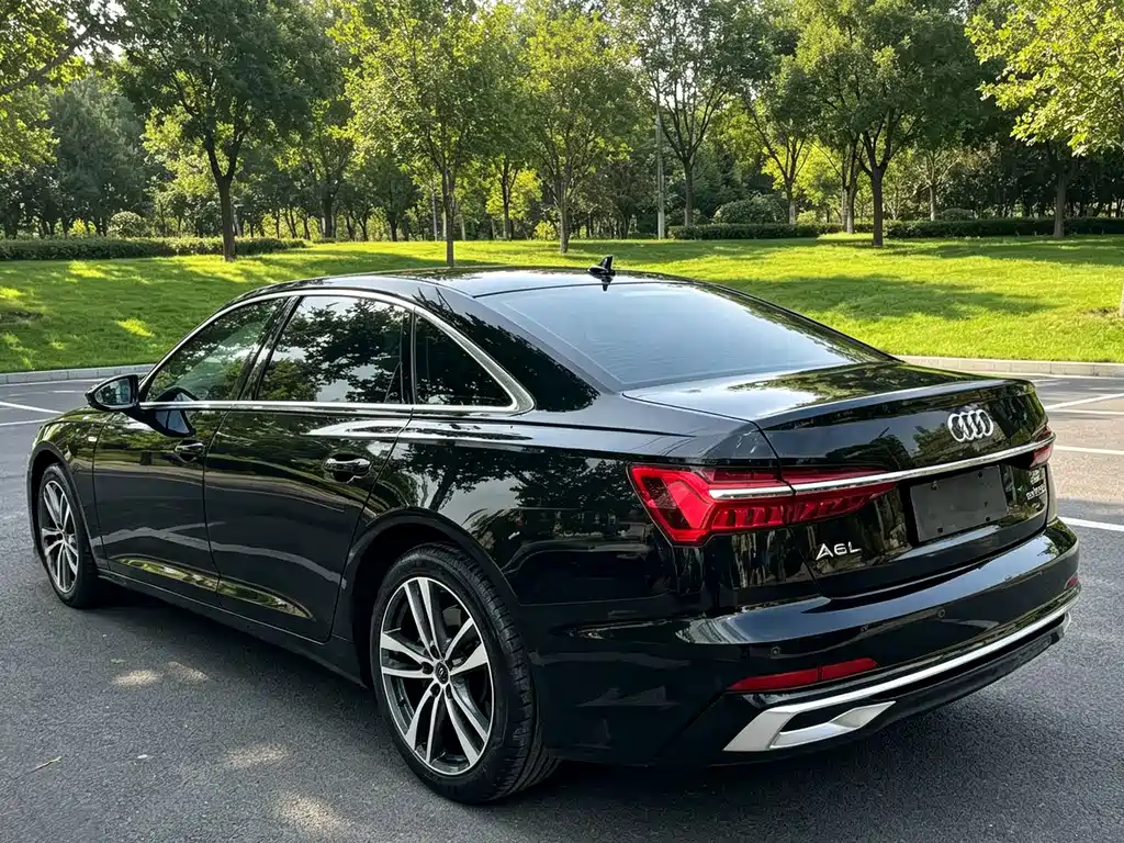 Audi A6L — фото 4