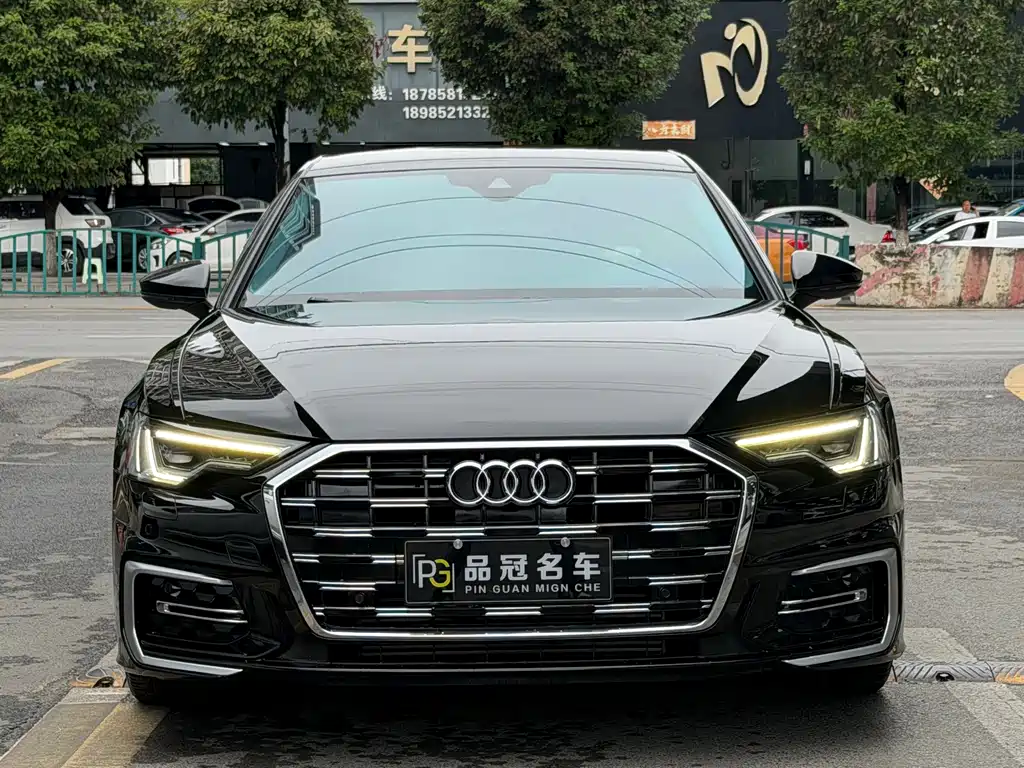 Audi A6L — фото 2