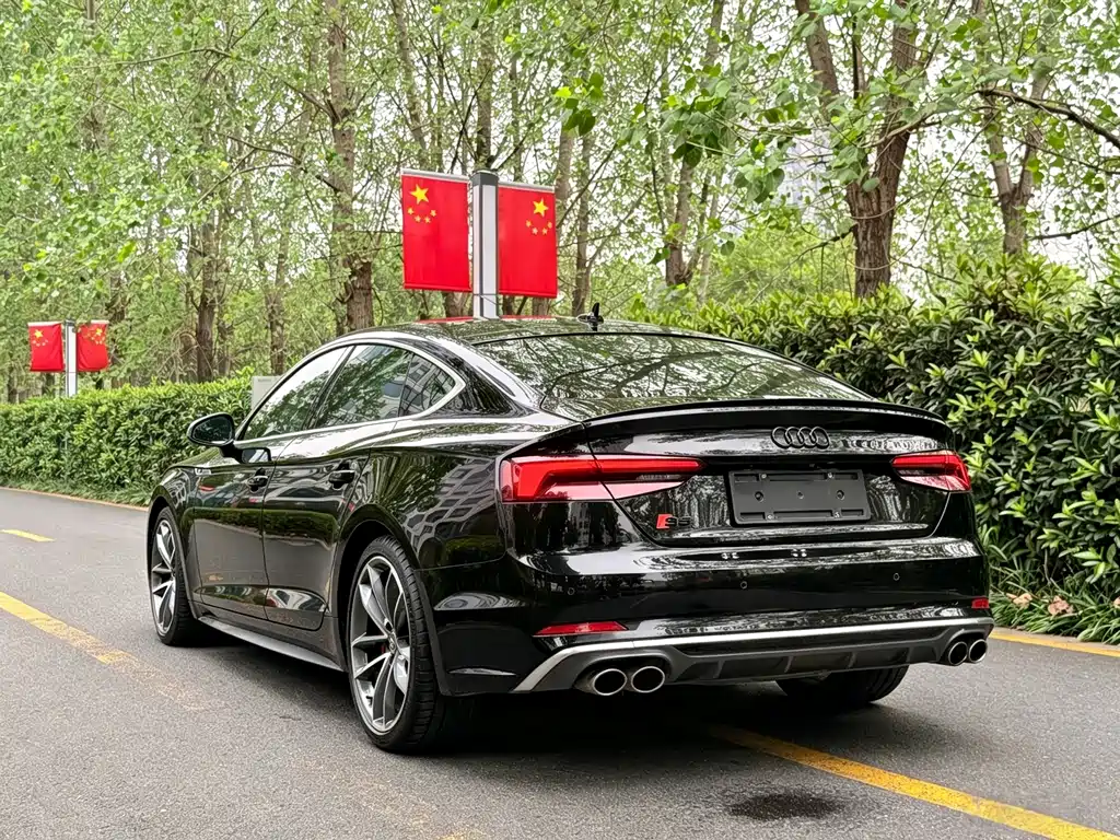Audi S5 — фото 2