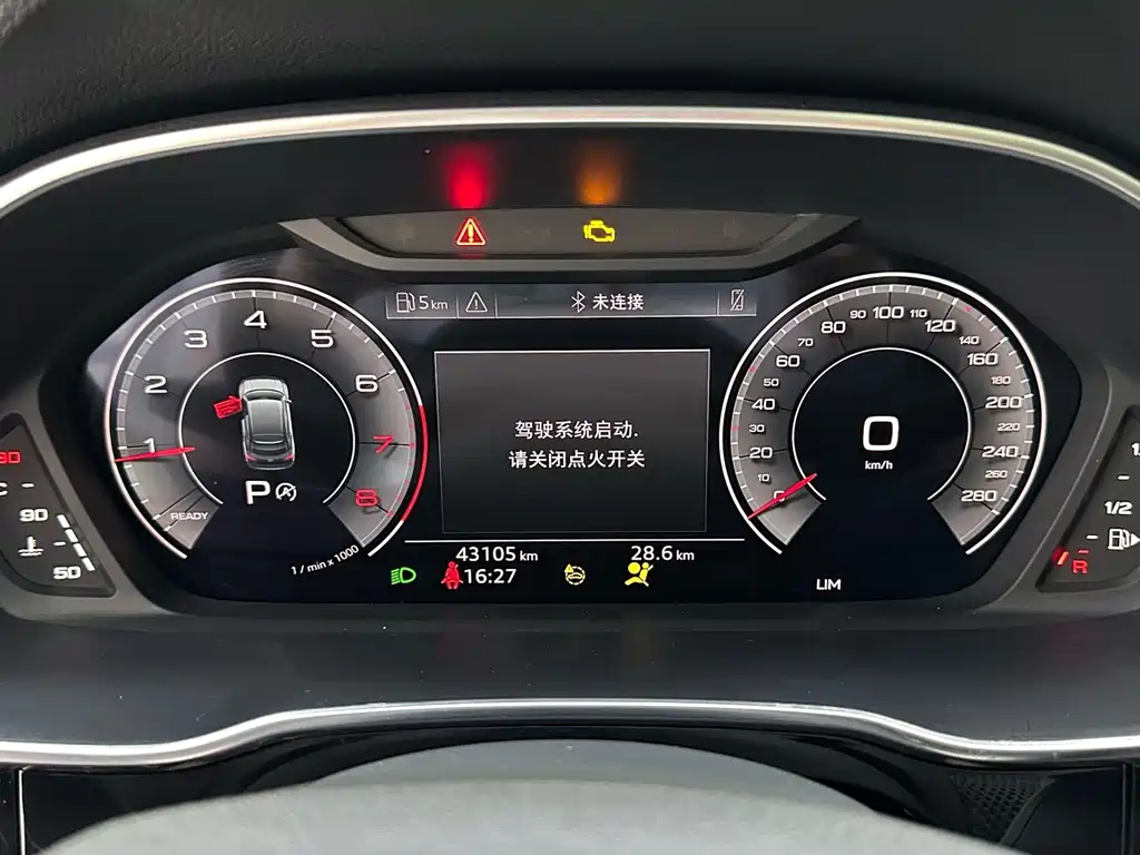 Audi Q3 Sportback — фото 13