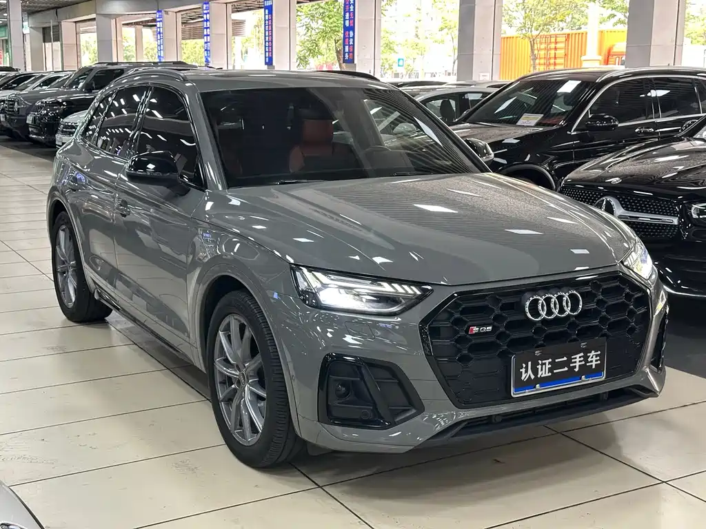 Audi SQ5 — фото 3