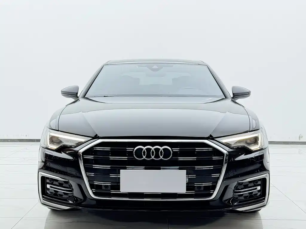 Audi A6L — фото 2