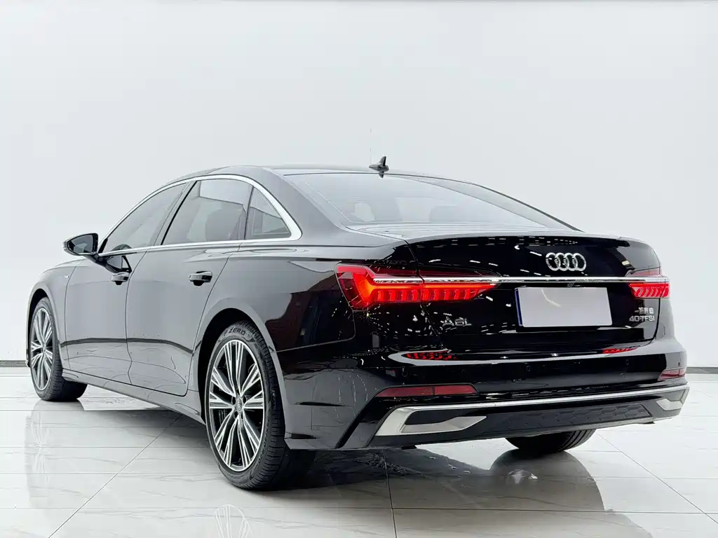 Audi A6L — фото 13