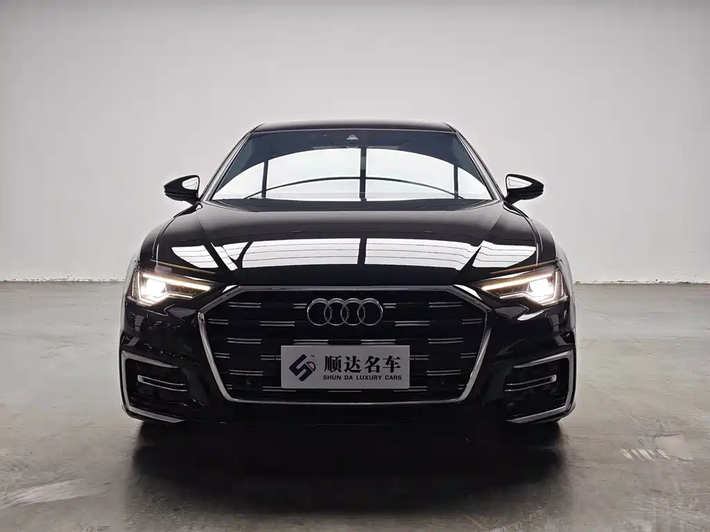 Audi A6L — фото 2