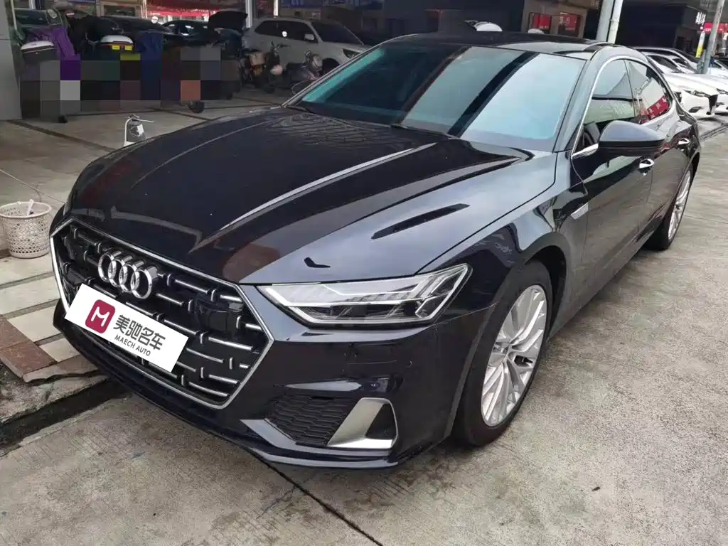 Audi A7L — фото 2