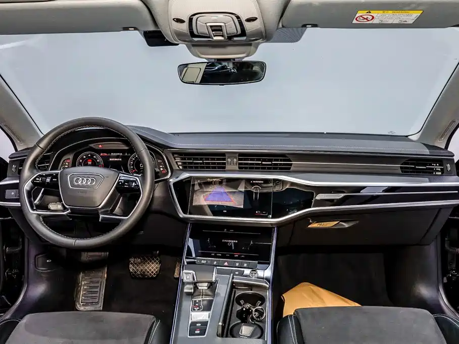 Audi A7L — фото 33