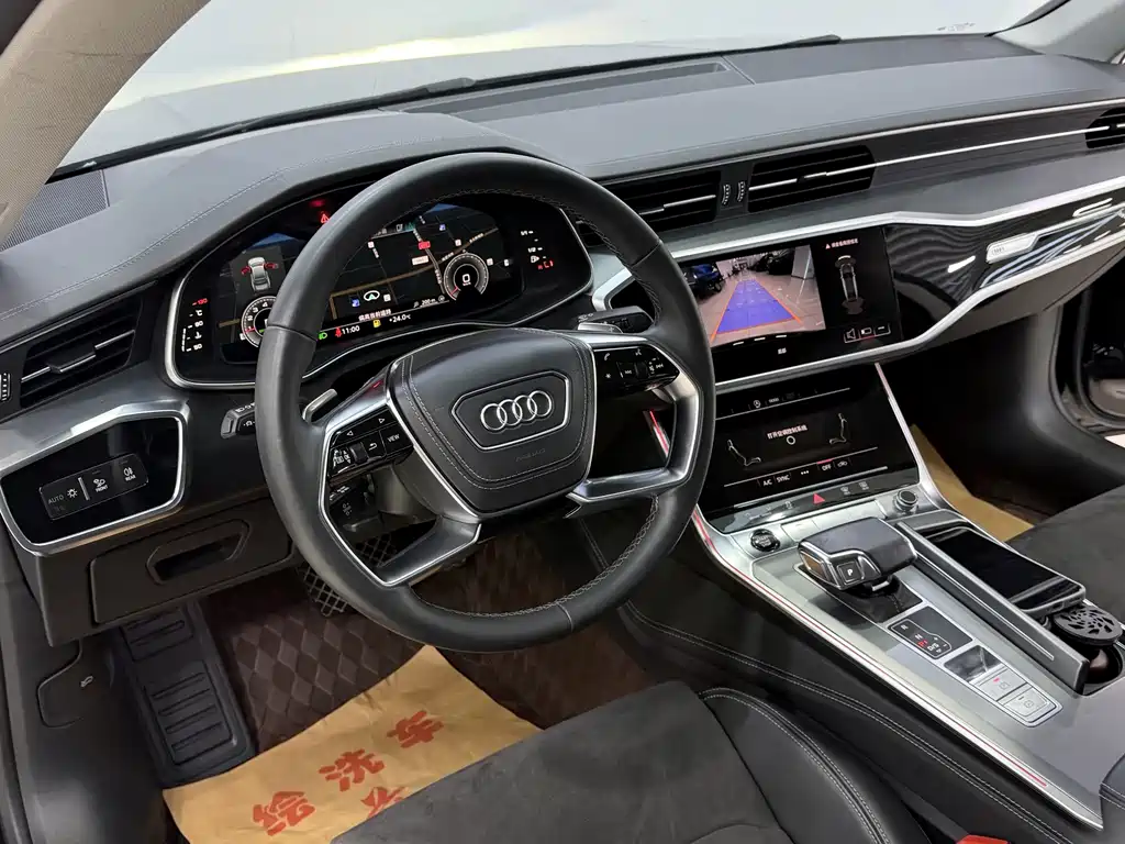 Audi A7L — фото 4