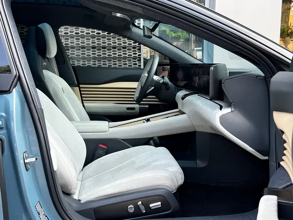 Audi E5 Sportback — фото 31
