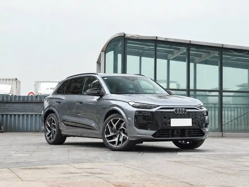 Audi Q6L e-tron — фото 3