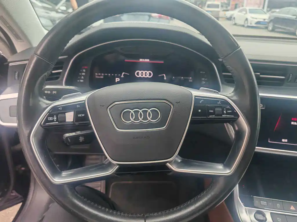 Audi A7 — фото 8