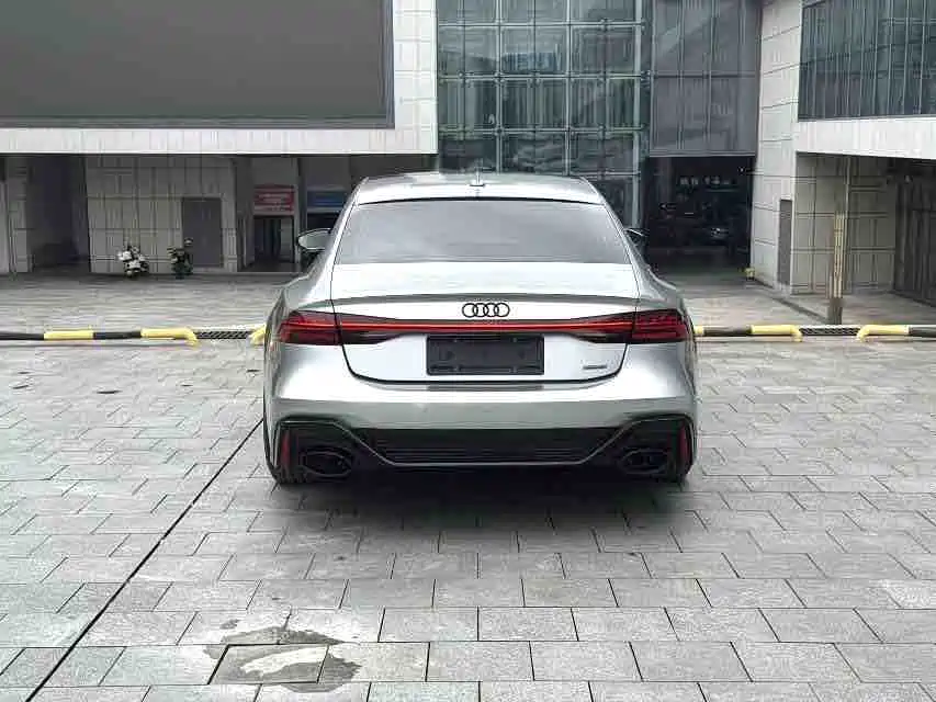 Audi A7 — фото 8