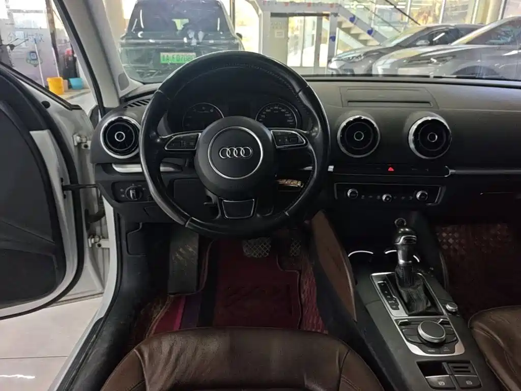 Audi A3 — фото 11