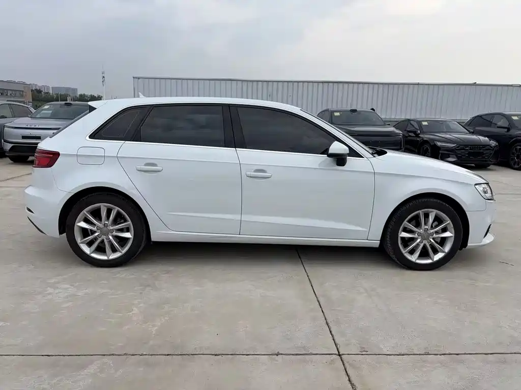 Audi A3 — фото 5