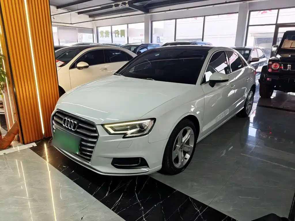 Audi A3 — фото 2