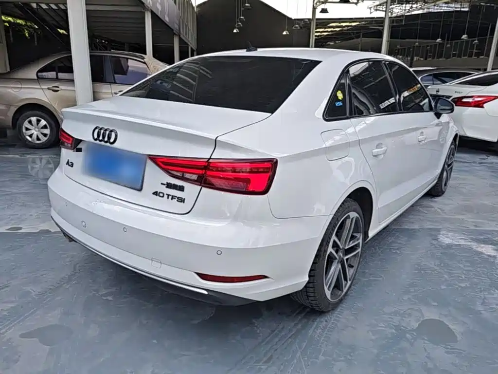 Audi A3 — фото 7