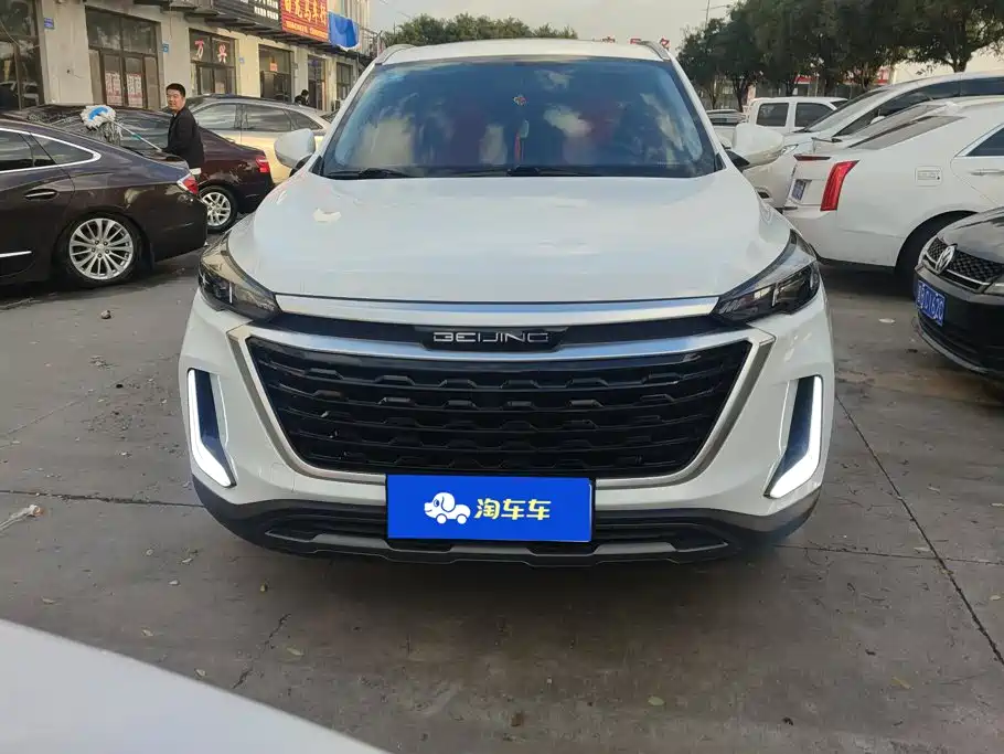 BAIC X3 — фото 2