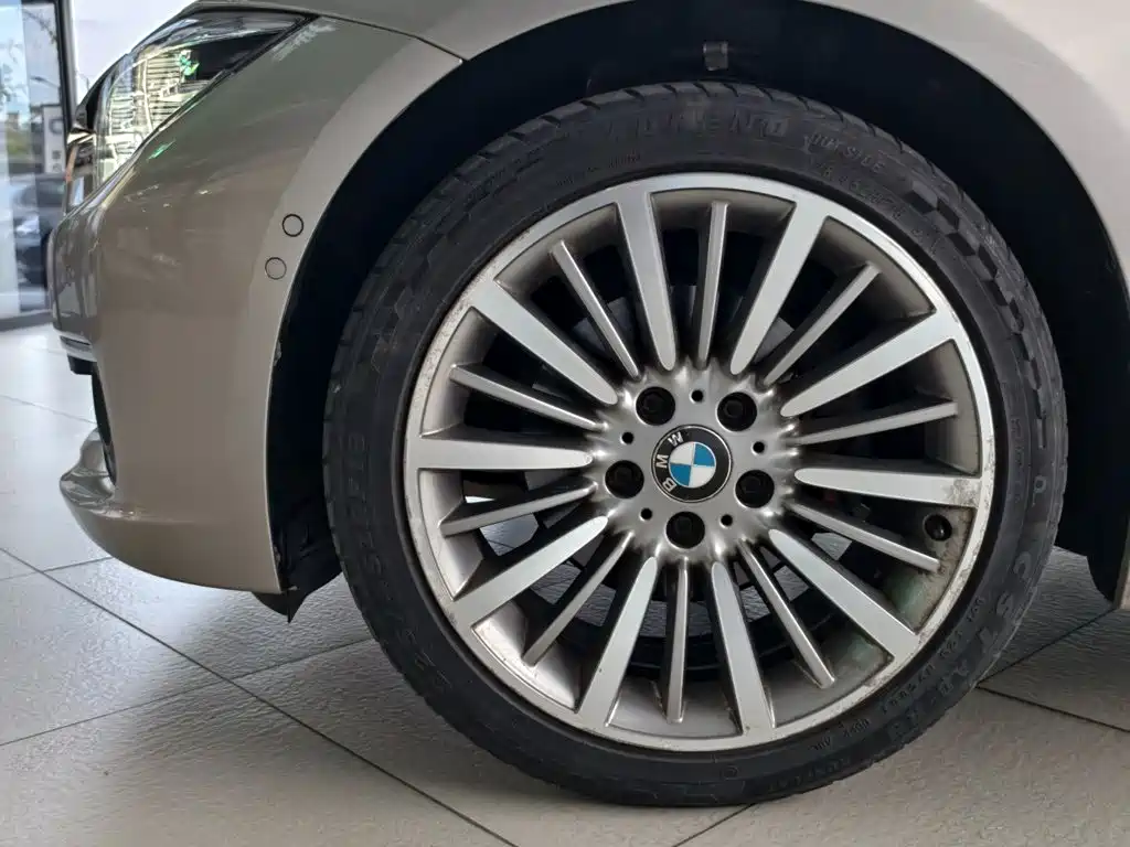 BMW 3 Series — фото 15