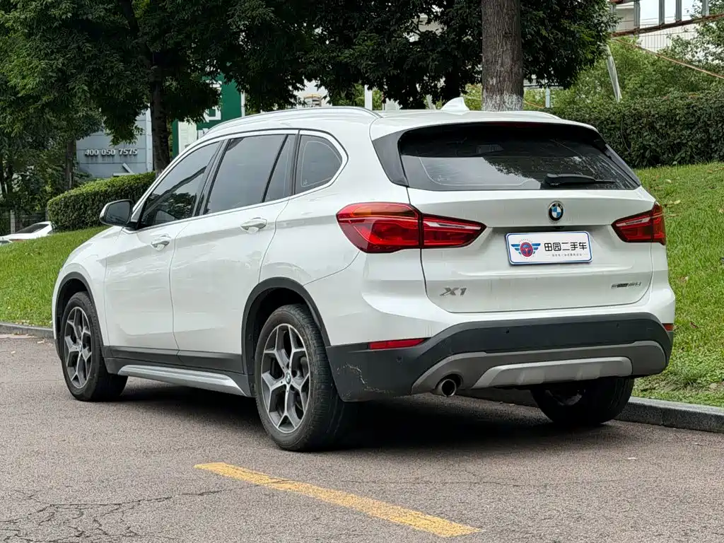 BMW X1 — фото 4