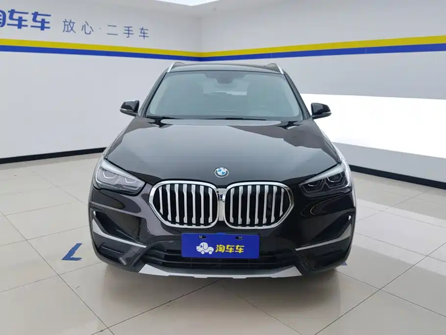 BMW X1 — фото 2