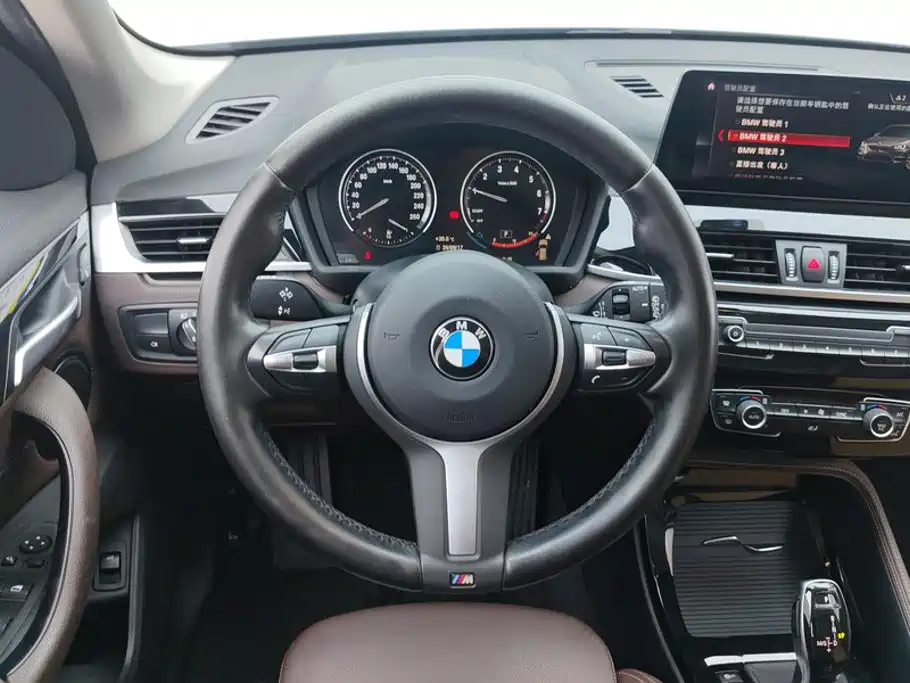 BMW X1 — фото 15