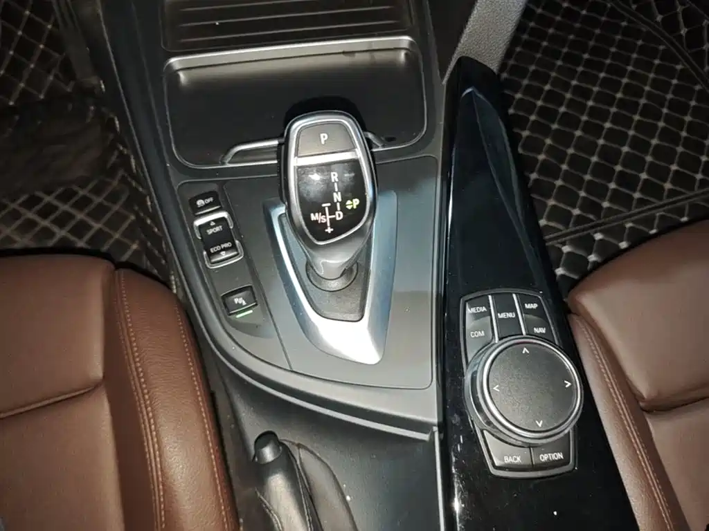 BMW 3 Series — фото 14
