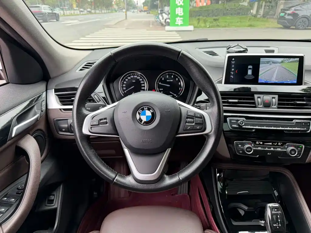 BMW X2 — фото 14