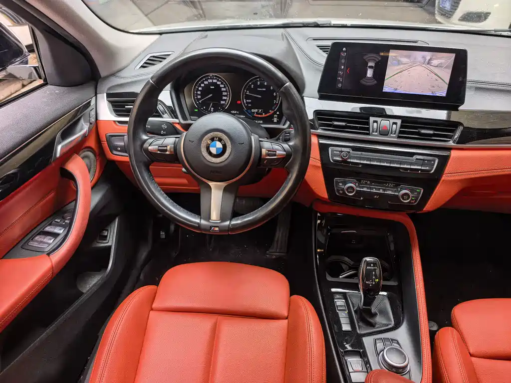 BMW X2 — фото 10