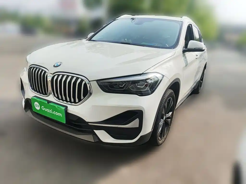 BMW X1 — фото 2